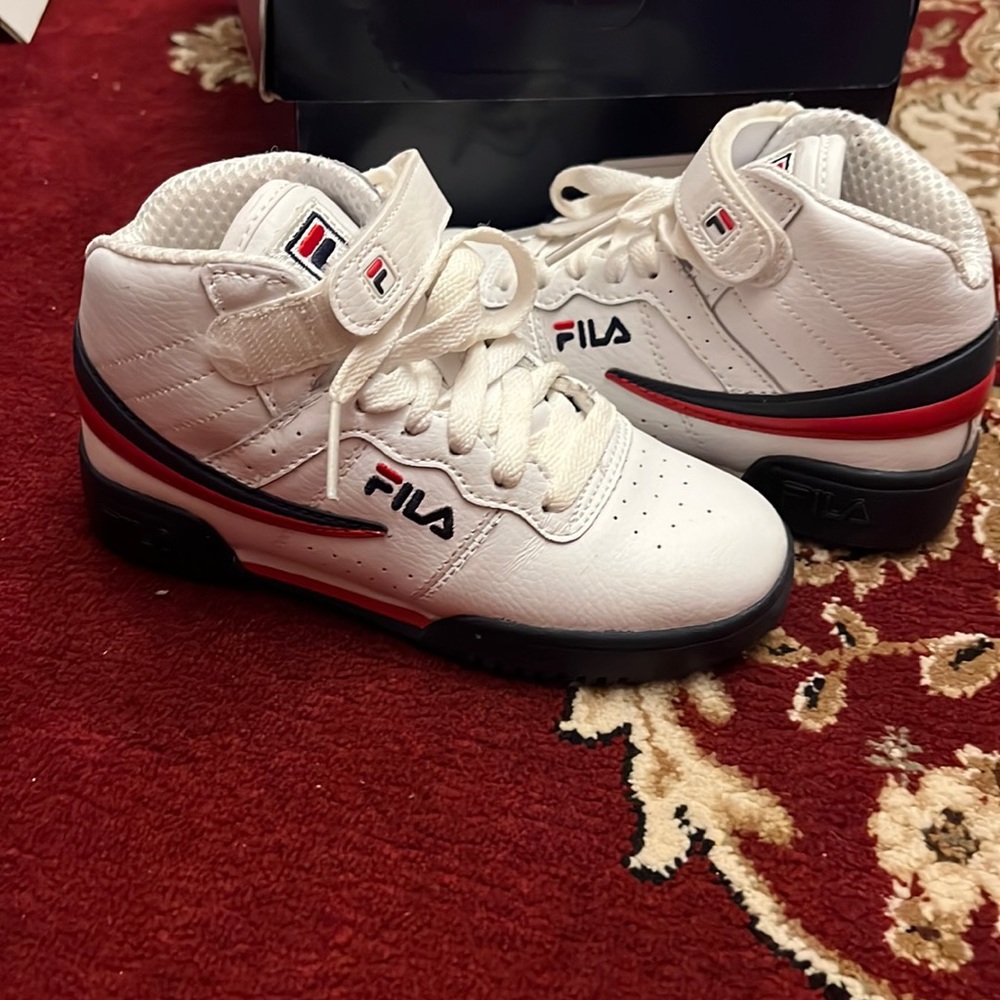 Kids Fila F-13 white navy red shoes sneakers US kids size 13